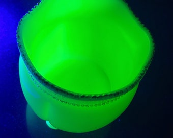 Vintage 1900s Custard Uranium Glass EAPG Tartentum Glass Company Georgia Gem Open Sugar Bowl