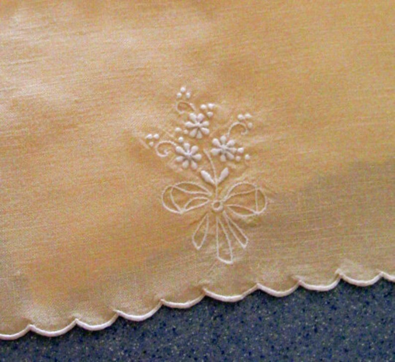 Vintage Doily Embroidered Floral White on Pale Yellow Small Oblong Set of Five 1950s image 4