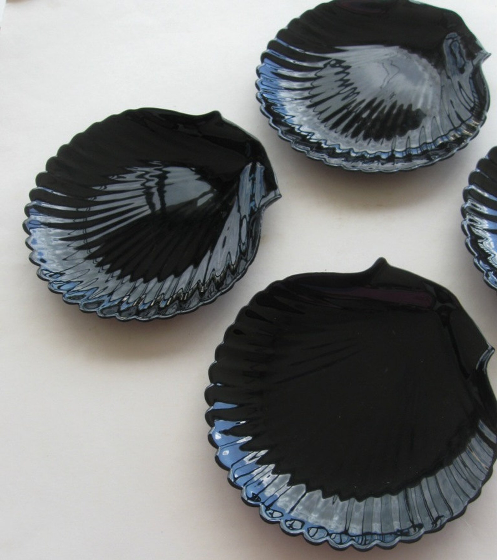 Vintage Shell Plate Dish Black Shell Clam Shell Set of Four Etsy
