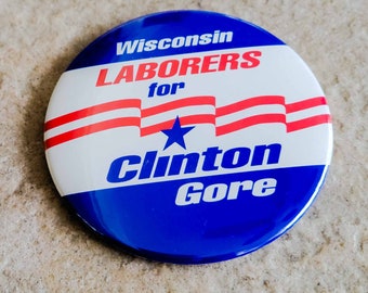 Vintage Campaign Buttons Tony Earl Governor Wisconsin Set of Three 1982