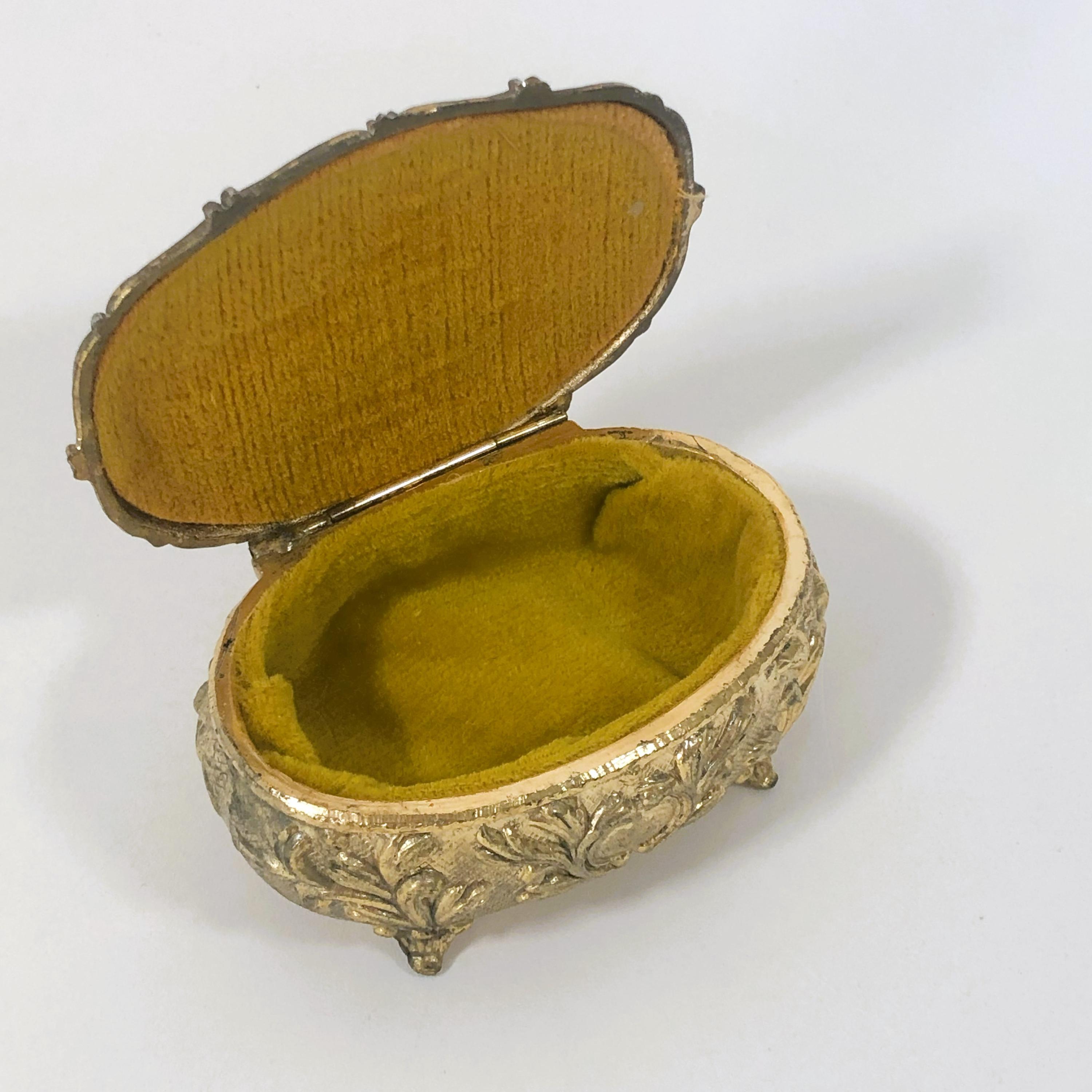 Japan Footed Trinket Box - Etsy Japan Footed Trinket Box - Etsy