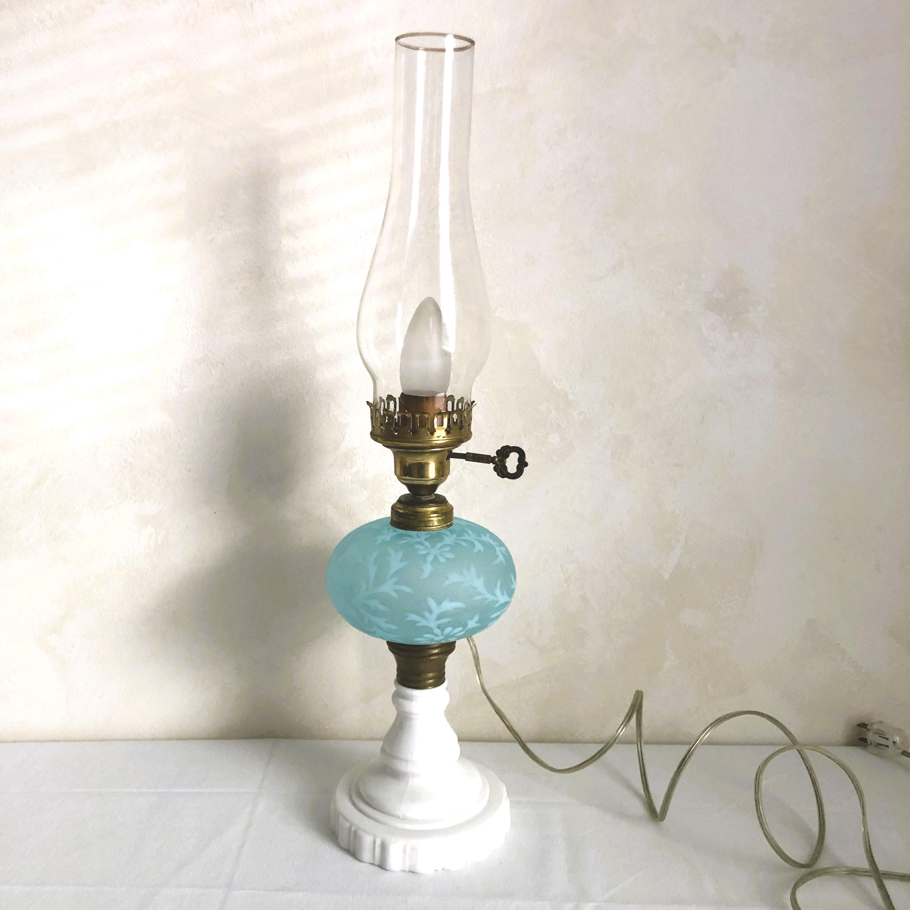 Fenton Daisy and Fern Lamp - Etsy