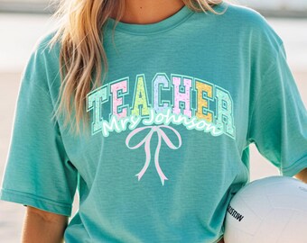 Personalized Teacher Name Shirt, Custom Comfort Colors Tee, Back to School Teacher Gift, New Teacher Shirt, Teacher Team Shirt, 1st Day Tee
