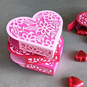 Valentijn-svg - hartvormige doos en decoratie voor traktaties en cadeaus