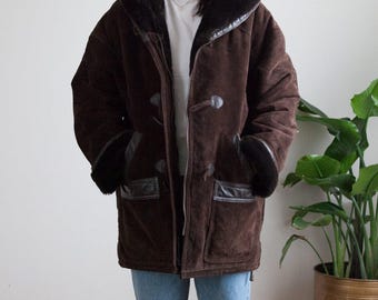 Dam vintage brun huvad mockaläderjacka – Stor lång skinnjacka, bohemiska vinterkläder, handgjord present till henne