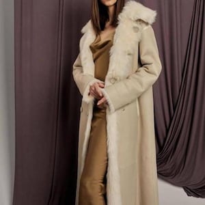 Manteau En Fourrure Véritable De Mouton Vintage - Taille M, Blanc - Occasion Très Bon état