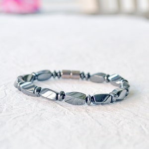 Magnetic Hematite Wellness Bracelet for Men - Relief and Grounding Bracelet