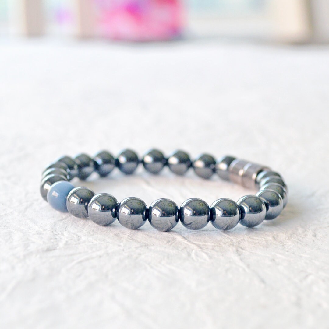 Black Hematite Magnetic Bracelet: Grey Cat display picture 1