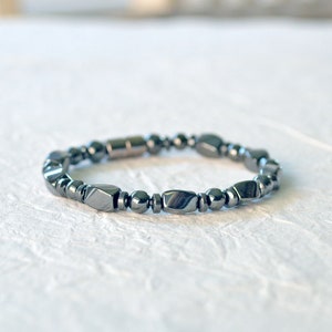 Black Hematite Magnetic Bracelet for Men with Magnetic Clasp