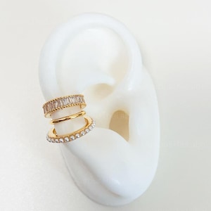Dainty Triple Band Ear Cuff, Non-Pierced Earrings, Geometric Ear Cuff, Unique CZ Pearl Ear Cuff, Statement Pearl Ear Cuff, Conch Earrings