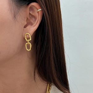 Gold Link Earrings, 18K Gold Hammered Link Earrings, Dangle Drop Earrings, Minimalist Chain Link Earrings, Statement Interlock Link Earrings