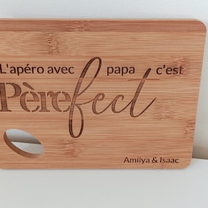 Personalized aperitif board for Dad – Engraving Aperitifs with Dad are perfect – Father’s Day gift with children’s first names