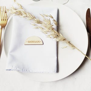 Marques places en bois | prénom pour table | marques places pour mariage, baptême, communion | élégant marques places