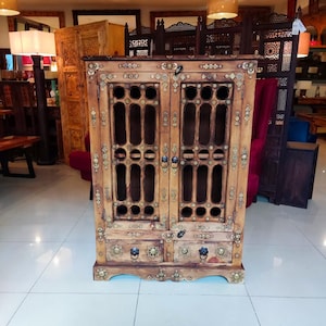 Handmade Turkan Cabinet – Solid Wood Storage with Timeless Design