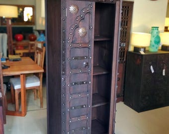 Handgemachte Kohistani Almirah – Massive Kiefernholz Garderobe mit lebenslanger Garantie