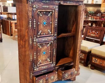 Handgefertigter turkanischer Schrank - Vintage Holzschrank