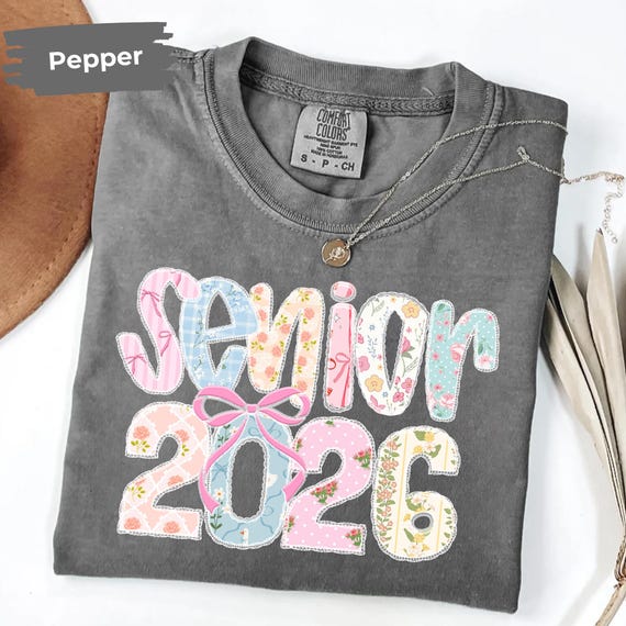 Comfort Colors® Senior 2026 Shirt, Preppy Senior Shirt, Graduate 2026 Shirt, High School Senior Shirt, Retro Senior Shirt, Graduation Gift