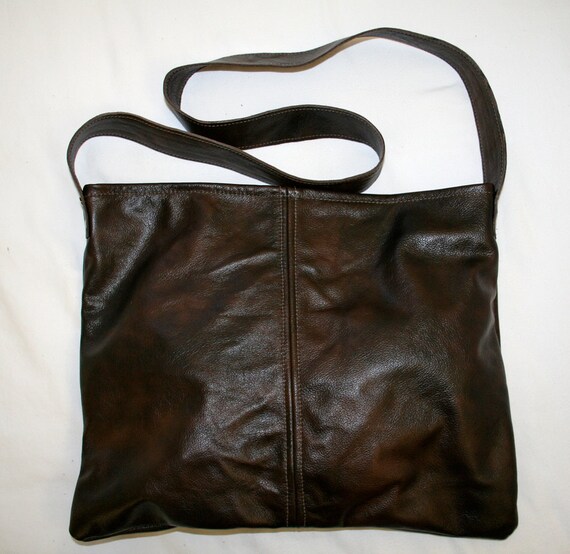 Items similar to Leather Everyday Tote - Unisex - Medium Size Tote ...