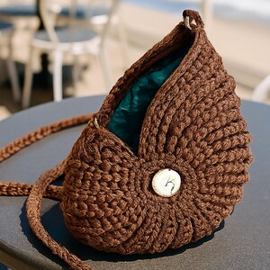 Nautilus Handbag,  handmade crochet purse, copper color, women's tote bag, petrified nautilus shell