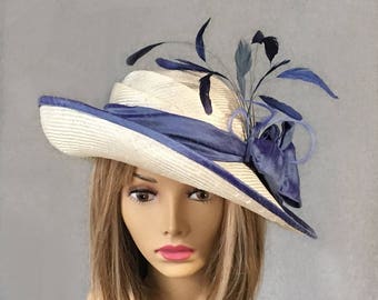 Christine, beautiful straw hat inspired from the Downton Abbey era, with a silk dupioni sash, with feathers