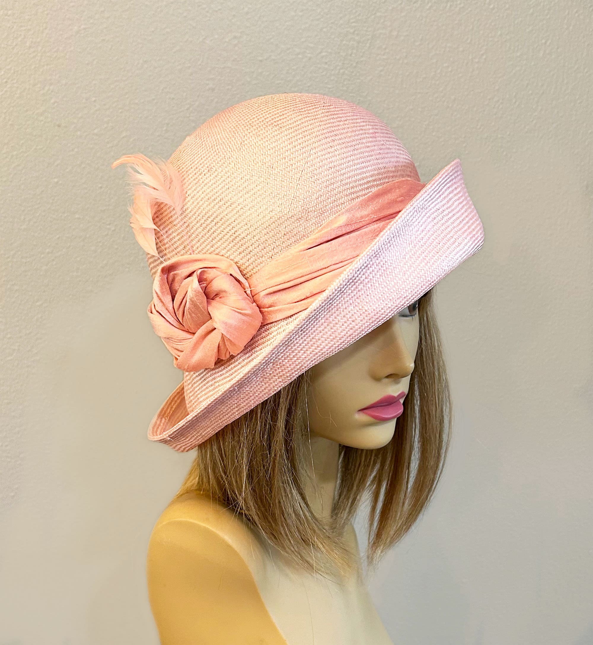 Custom brown pink sisal straw cloche hat Jule Hemp Cloche Hat main image 2