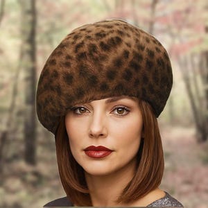 VINTAGE Leopard Print Fur Beret - Tan/Brown/Black By AMY 1950s Classic Slouchy Beret-women main image 3