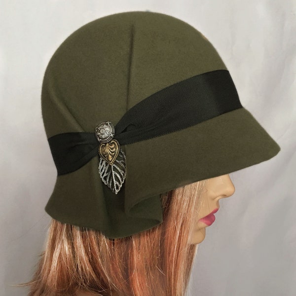 Nne West Flower Applqué Wool Felt Cloche Hat | Cloche Hat, Black Wool