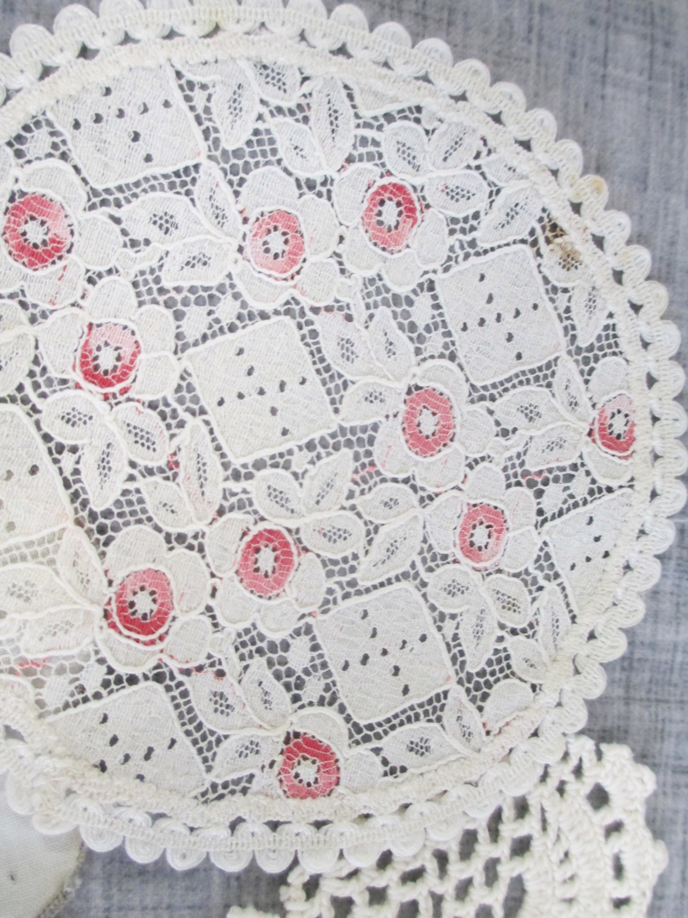 Vintage Lace Pack Mixed Lot of Doilies, Lace, Ribbons, Trims Junk