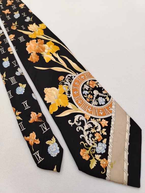 Vintage Leonard Paris Silk Necktie Design No.72933 Roman Number & Floral Scarf Pattern, Luxury Tie Italy
