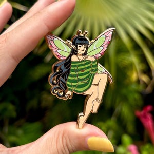 Fairy Enamel Pin Light Skin