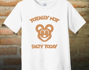 Camiseta de pretzel para niños pequeños / camiseta de refrigerio para niños / camiseta con orejas de ratón / camiseta de refrigerio de parque temático / camiseta con sensación de sal / camiseta del mejor día de la historia / camiseta divertida para niños