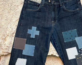 Geüpcyclede spijkerbroek: boho-patches en -stiksels, maat 7/8