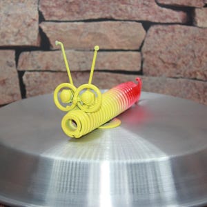Metal Inch worm