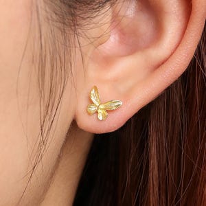 Gold Butterfly Stud Earrings, Silver Butterfly Studs, Butterfly Studs, Butterfly Earrings, Dainty Butterfly Earrings, Dainty Butterfly Studs