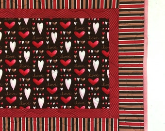 Valentine Table Runner, Quilted, Hearts, Topper