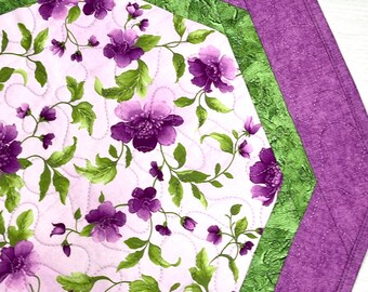 Magenta Floral Octagon Table Topper/Reversible/Shady Spring Quilts