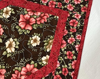 Vintage Rose Floral Table Runner/Red/Reversible/Shady Spring Quilts