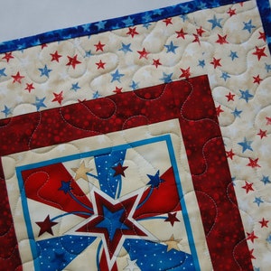 Patriotic Table Topper/Stars/Reversible/Shady Spring Quilts