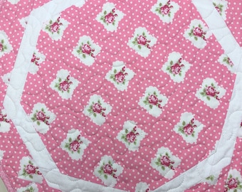Mini Roses Pink Octagon Table Topper/Reversible/Shady Spring Quilts