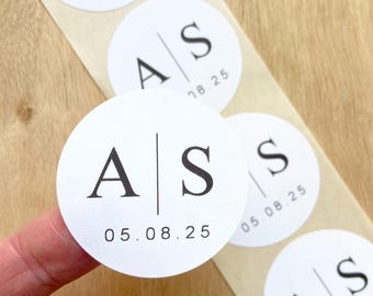 45mm Round Gold Foil Printed Wedding Labels Stickers – His & Her FAVORITE Design