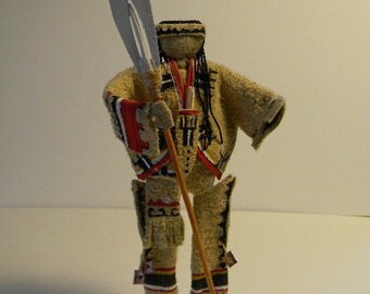 Male Mi'Kmaq (Micmac) Hunter, pre-contact, with harpoon, (3)