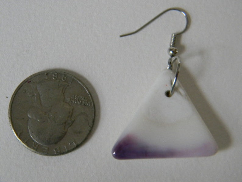 Single Wampum earring, Triangle 2 image 1