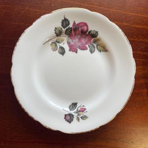 Plato de porcelana inglesa Grosvenor Jackson & Gosling, década de 1930, 16 cm