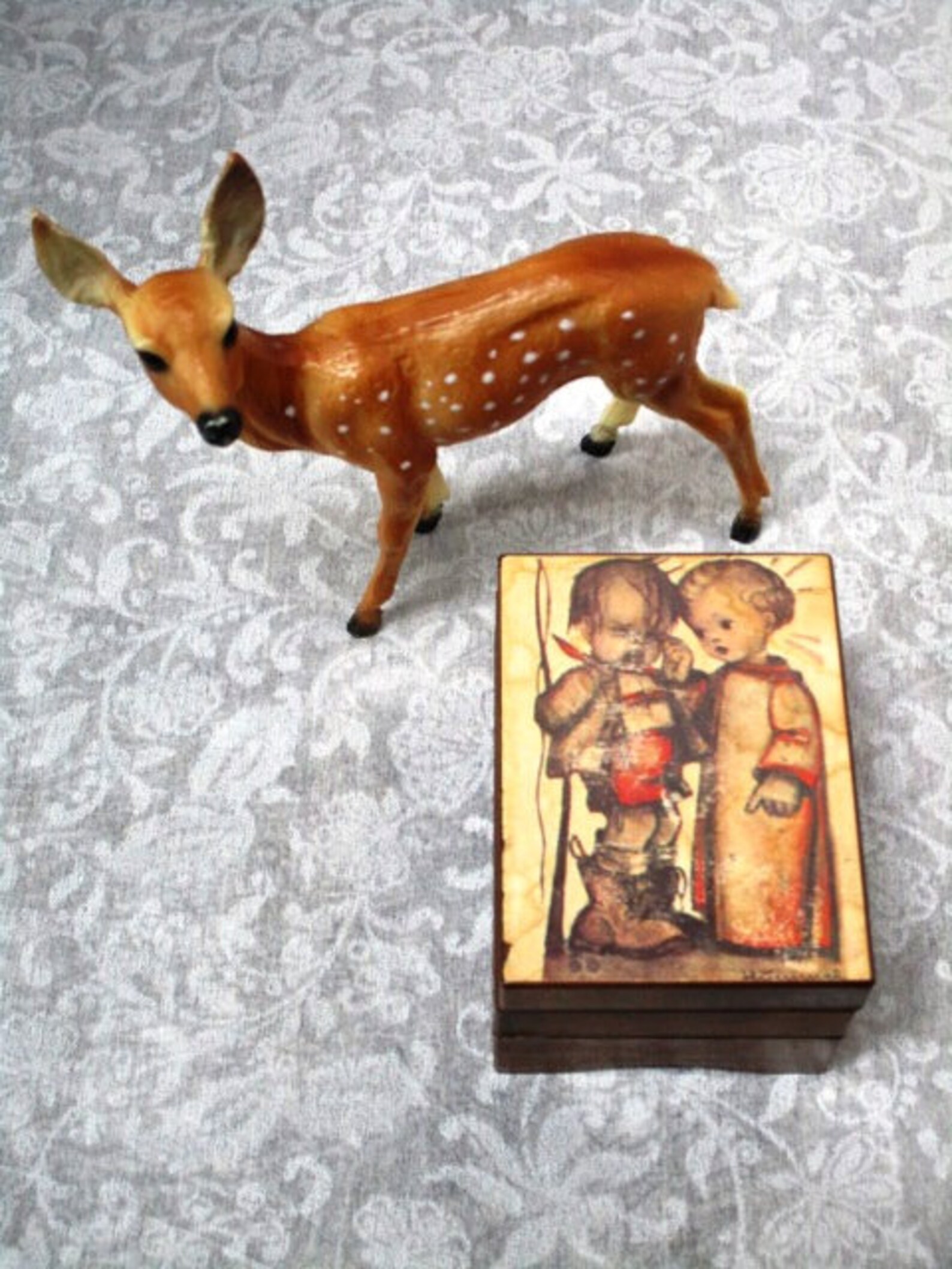 Vintage Jewelry Box / Music Box, Hummel Children, Sankyo Japan Music ...
