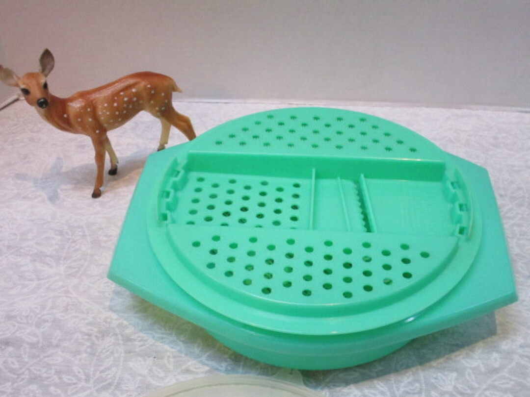 Vintage Tupperware Grater Bowl Set, 3 Piece Set W/ Bowl Grater Lid
