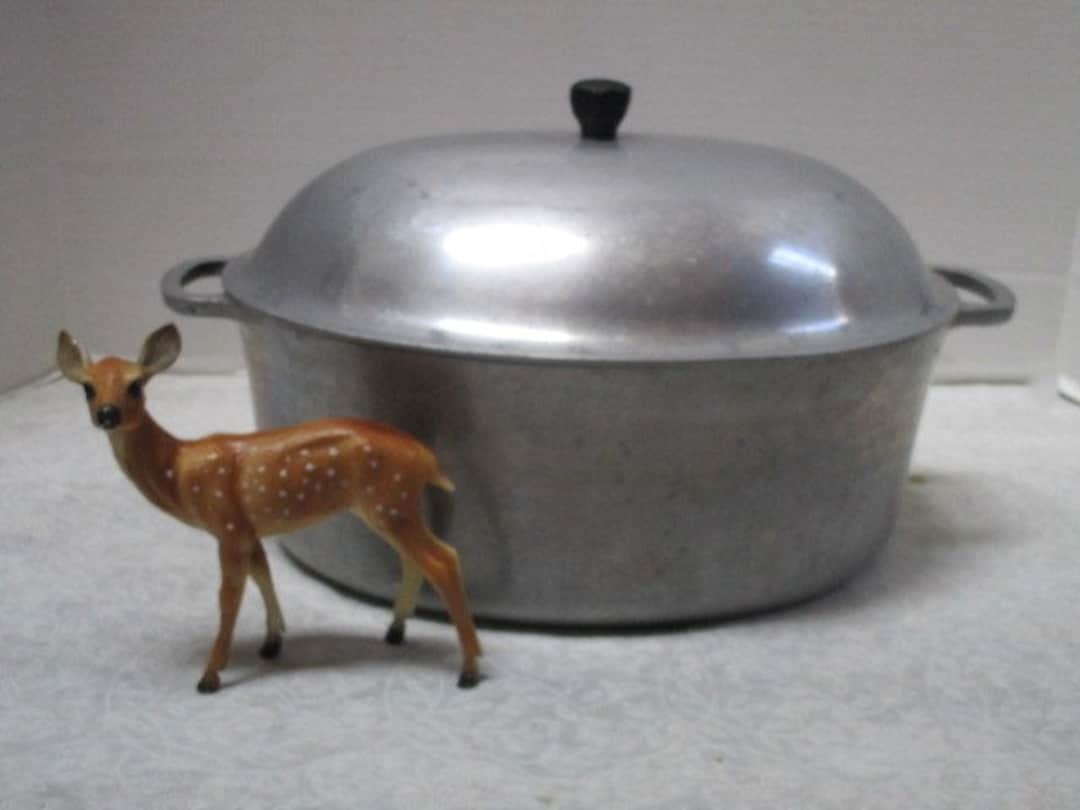 2 Piece Majestic Cookware Cast Aluminum OVAL Pot Dutch Oven W/ Original