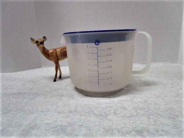  Vtg Tupperware Mix N Store Pour 8 Cup Mixing Batter Measuring  Cup Bowl w/spout: Other Products: Home & Kitchen