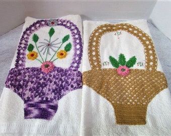 CHOICE ONE Fancy Hand Crochet Flower Basket Design VINTAGE Bath Towel, Bathroom, Boudoir, Powder Room, Restroom,