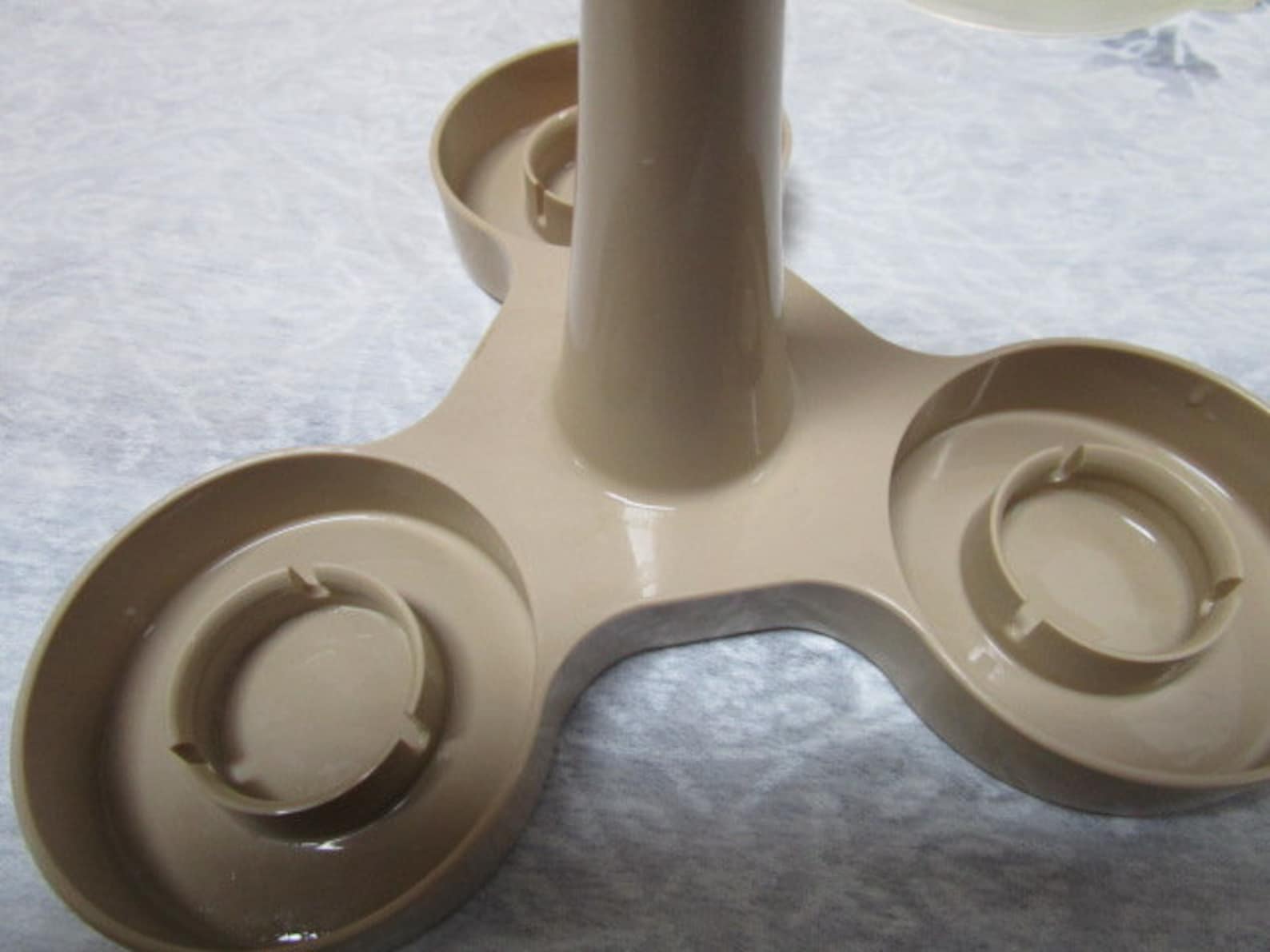 Vintage Tupperware 3 Compartment Condiment Caddy - Beige And White