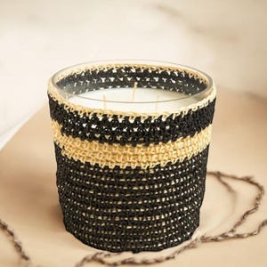 Boho Crochet Scented Soy Candle: Black & White Handmade Jar (12x13 cm)